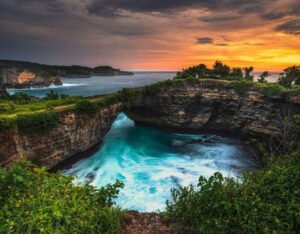 Nusa Penida Island_0019_245225012-299076741892710-4014643456357702411-n-3f470419c48481a410869607195370a0-0169a7f7f3e0d1e